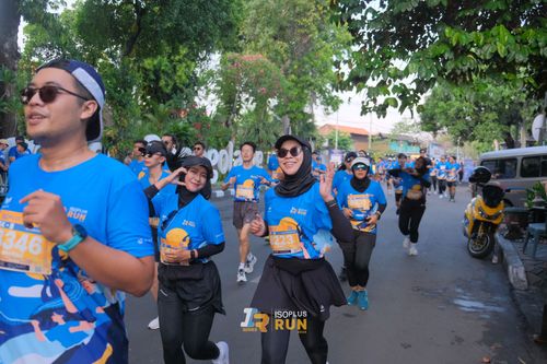 Race photo from Isoplus Run 2024 Surabaya