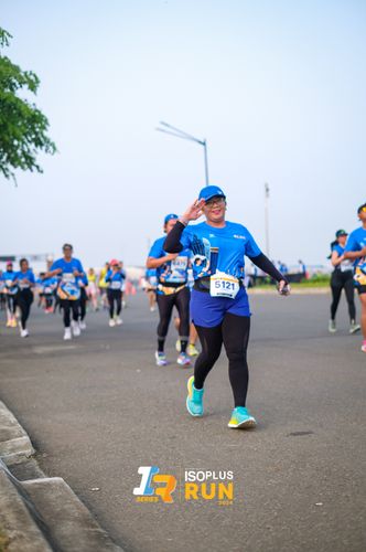Race photo from ISOPlus Run 2024 Jakarta