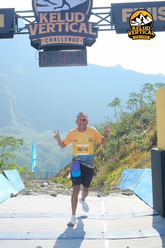 Race photo from Kelud Vertical Challenge 2024