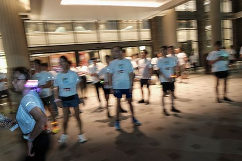 Race photo from PIK NITE RUN VIBES