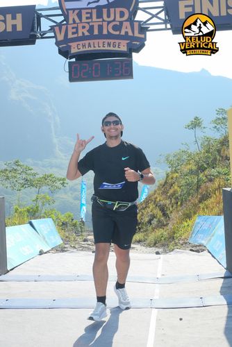 Race photo from Kelud Vertical Challenge 2024