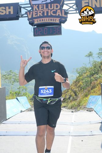 Race photo from Kelud Vertical Challenge 2024