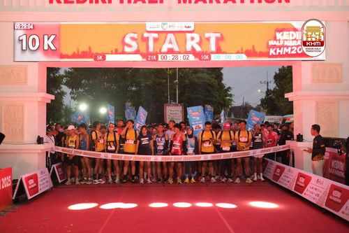 Race photo from Kediri Half Marathon 2025