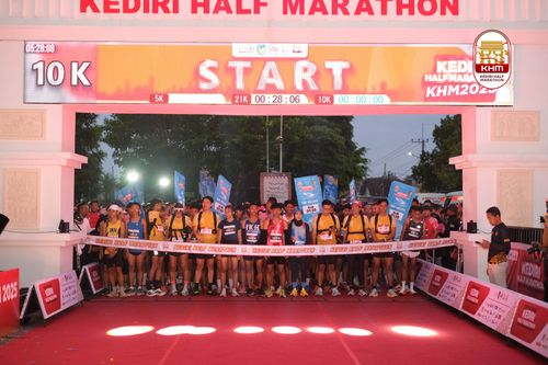 Race photo from Kediri Half Marathon 2025