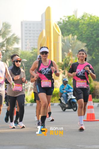 Race photo from Isoplus Run 2024 Surabaya