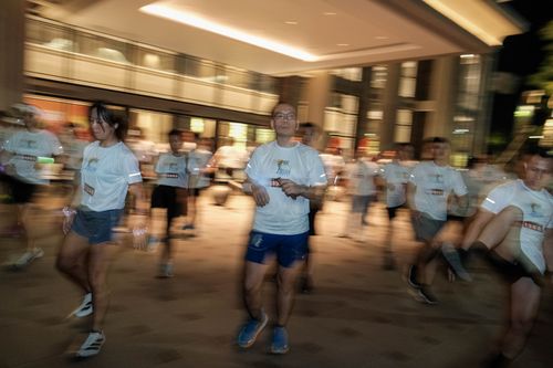 Race photo from PIK NITE RUN VIBES