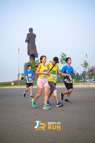Race photo from ISOPlus Run 2024 Jakarta