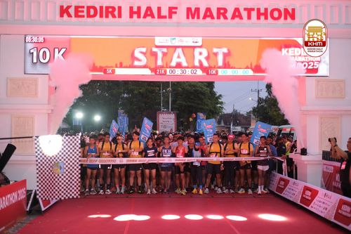 Race photo from Kediri Half Marathon 2025