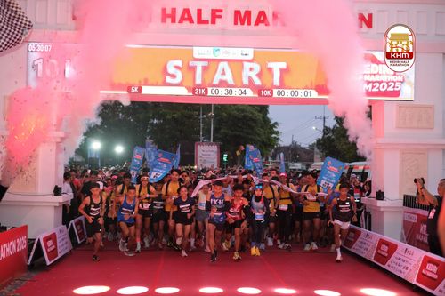 Race photo from Kediri Half Marathon 2025