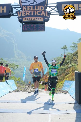 Race photo from Kelud Vertical Challenge 2024