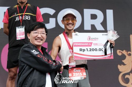 Race photo from Smartfren Run 2024