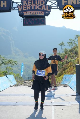 Race photo from Kelud Vertical Challenge 2024