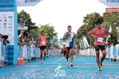Race photo from Jabar Run 10K 2024