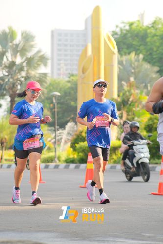 Race photo from Isoplus Run 2024 Surabaya