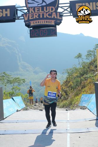 Race photo from Kelud Vertical Challenge 2024