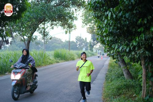 Race photo from Kediri Half Marathon 2024
