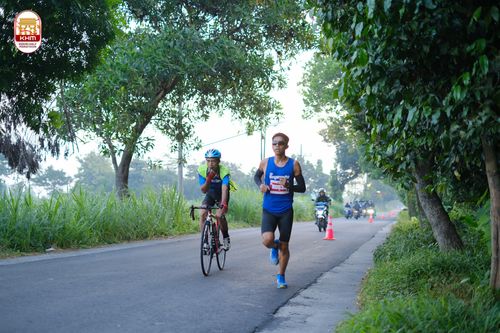 Race photo from Kediri Half Marathon 2024