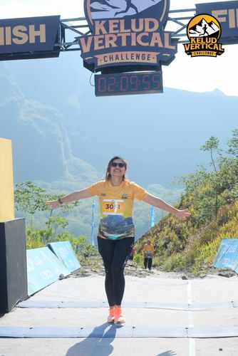 Race photo from Kelud Vertical Challenge 2024