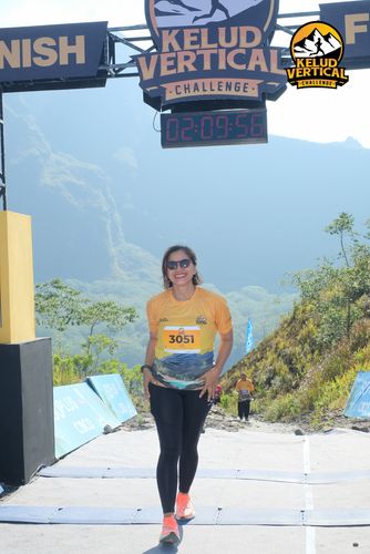 Race photo from Kelud Vertical Challenge 2024