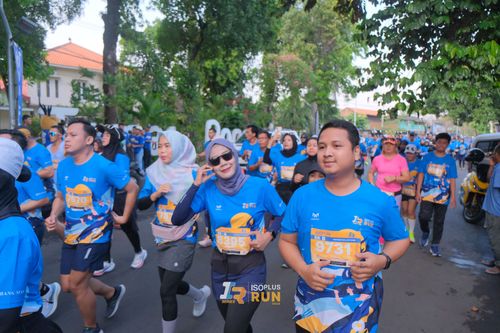 Race photo from Isoplus Run 2024 Surabaya