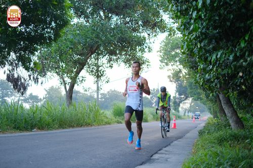 Race photo from Kediri Half Marathon 2024