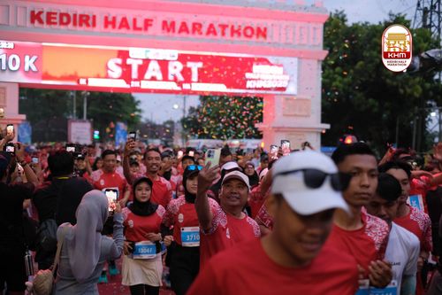 Race photo from Kediri Half Marathon 2025