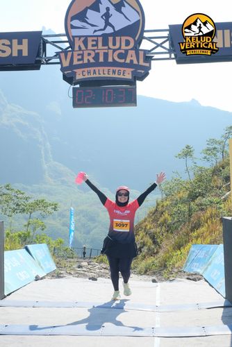 Race photo from Kelud Vertical Challenge 2024