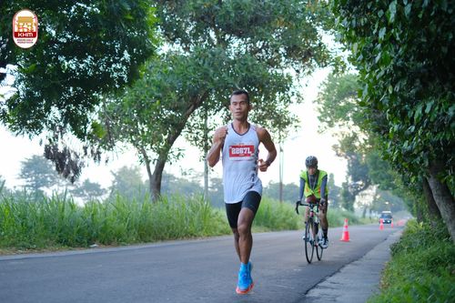 Race photo from Kediri Half Marathon 2024