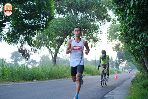 Race photo from Kediri Half Marathon 2024