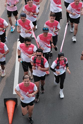 Race photo from Smartfren Run 2024 Vibes