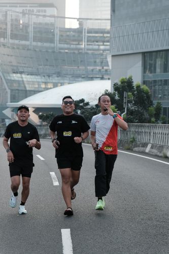 Race photo from MAKASSAR HALF MARATHON 2025 VIBES