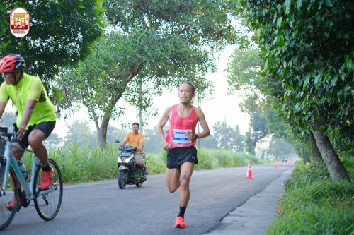 Race photo from Kediri Half Marathon 2024
