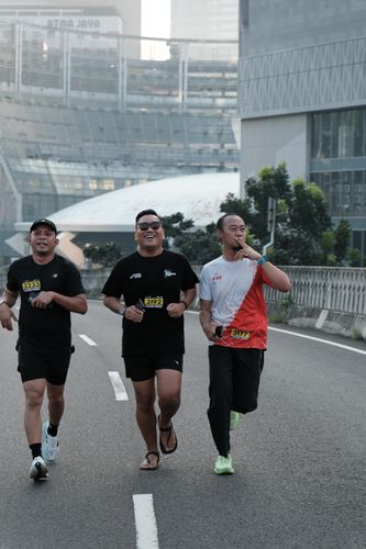 Race photo from MAKASSAR HALF MARATHON 2025 VIBES