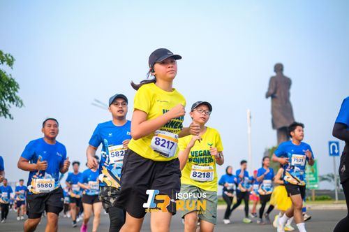 Race photo from ISOPlus Run 2024 Jakarta