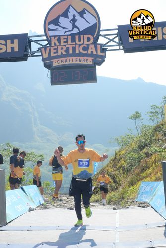 Race photo from Kelud Vertical Challenge 2024
