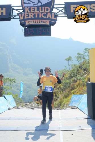 Race photo from Kelud Vertical Challenge 2024