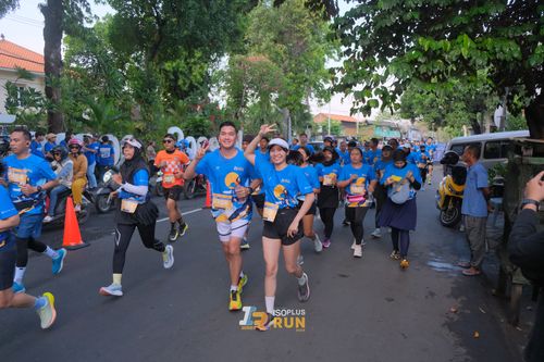 Race photo from Isoplus Run 2024 Surabaya