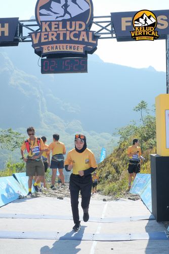Race photo from Kelud Vertical Challenge 2024