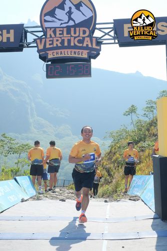 Race photo from Kelud Vertical Challenge 2024