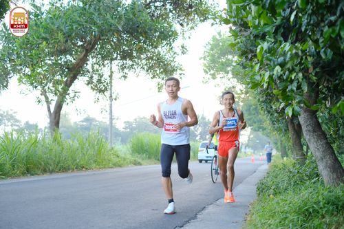 Race photo from Kediri Half Marathon 2024