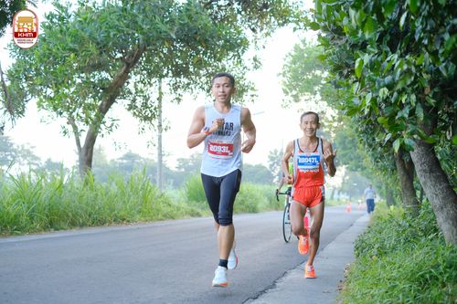 Race photo from Kediri Half Marathon 2024