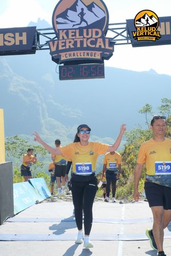 Race photo from Kelud Vertical Challenge 2024