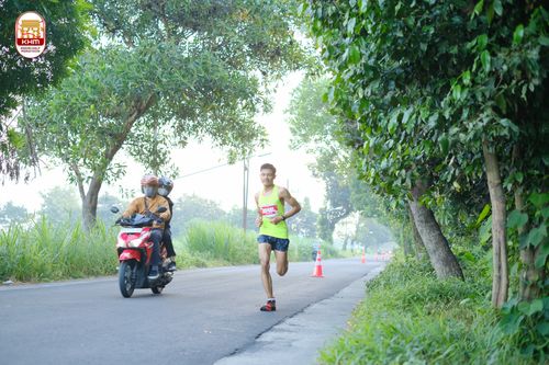 Race photo from Kediri Half Marathon 2024