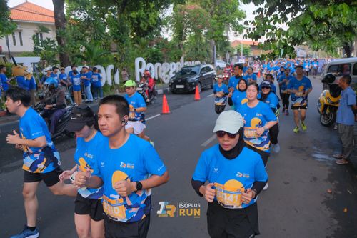 Race photo from Isoplus Run 2024 Surabaya