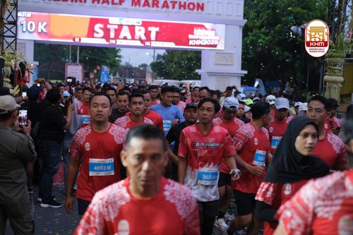 Race photo from Kediri Half Marathon 2025