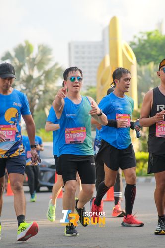 Race photo from Isoplus Run 2024 Surabaya
