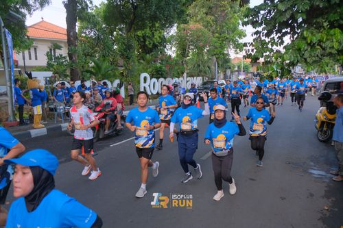Race photo from Isoplus Run 2024 Surabaya