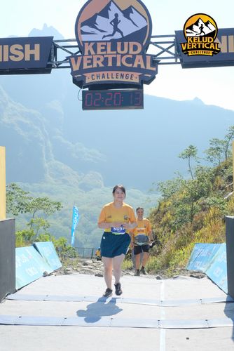 Race photo from Kelud Vertical Challenge 2024