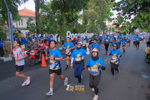 Race photo from Isoplus Run 2024 Surabaya