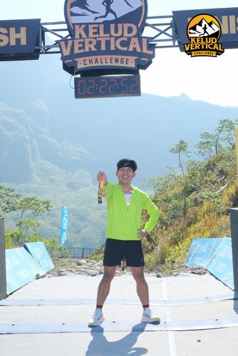 Race photo from Kelud Vertical Challenge 2024